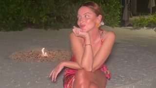 Hadise Maldivler'de yaz sezonunu açtı; cesur paylaşımları olay oldu