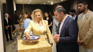 Zıtlık sergisi Küçükçekmece'de Galeri Cennet'te kapılarını araladı
