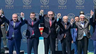 Cumhur İttifakı ortağı HÜDA Par Anayasa'nın ilk 4 maddesinde değişiklik istedi!