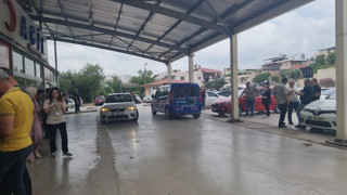 Yol kavgasında silahlar konuştu: 1'i polis 3 yaralı