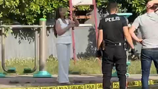 Gencecik kadın öğretmen eski sevgilisinin çalıştığı okulun önünde intihar etti