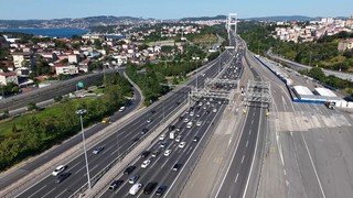 Bayrammış, tatilmiş fark etmedi... İstanbul'da bayram trafiği havadan görüntülendi