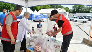 Ankara Büyükşehir Belediyesi'nden Et Paylaşım Kampanyası