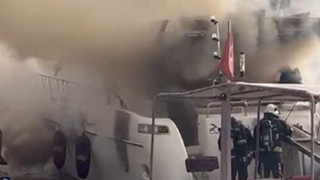 Antalya'da lüks yatta büyük yangın: Bir anda alev topuna döndü!
