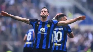 Süper Lig devinin Hakan Çalhanoğlu için resmi teklif ortaya çıktı!