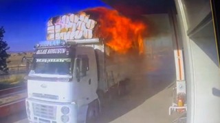 Alev alan kamyon, akaryakıt istasyonuna daldı!