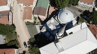 Türkiye'nin en ilginç camisi: İstanbul'da bir garip manzara!