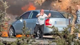 Otoyolda korku dolu anlar: Araç bir anda alev topuna döndü, 1 araç bile durmadı!