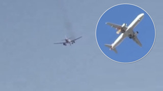 Havalanan yolcu uçağının motorlarından önce alevler sonra dumanlar yükseldi!