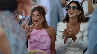 99'ncu Gazi Koşusu'nda Veliefendi defile sahnesine döndü; hanımların şıklık yarışı kamerada...