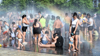 Avrupa kavruluyor! Kırmızı alarm verildi