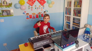 Bir oyuncak, minik bir çocuğun hayatını değiştirdi; Türkiye'nin gururu oldu!