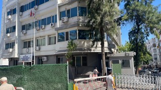 İzmir'deki yolsuzluk operasyonunda gözaltı sayısı 130'a yükseldi