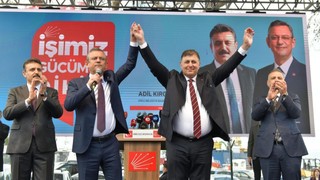 Kulislere bomba gibi düşecek iddia: ''CHP'den istifa edip başka bir partiye geçebilir''