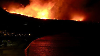 Girit Adası'nda orman yangını: Binlerce kişi tahliye edildi