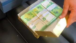 Manavgat Belediyesi'ndeki rüşvet iddiaları kamerada: Baklava var dedi, 110 bin Euro çıktı!