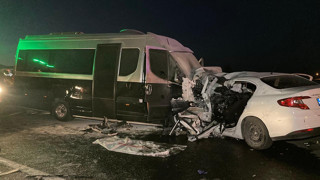 Trafikteki ters yön canavarı dehşet saçtı: Araç alev topuna döndü, 1 kişi öldü, 1 kişi yaralandı!