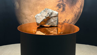 Kızıl Gezegen'den dünyaya düştü; 213 milyon TL'ye satıldı