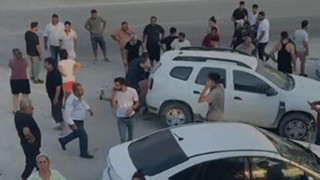 Kavgayı ayırmaya çalışanlara bıçaklı saldırı: Ölü ve yaralılar var!