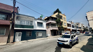 Anne ve kızı başlarından vurularak öldürüldü!