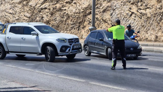 Dilan Çıtak aracını polisin üzerine sürdü; havaya ateş açılarak durduruldu