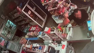 Eli palalı manyak ortalığı birbirine kattı