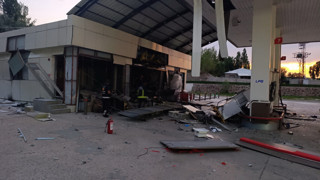 Akaryakıt istasyonunda patlama: 1 yaralı