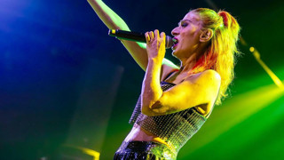 Yangınlar sürerken ''yanmış mıyım'' diyen Yıldız Tilbe isyan etti: ''Vatan haini ilan ettiler!''