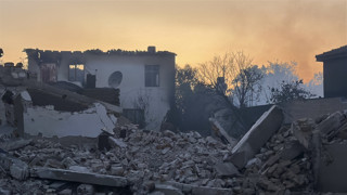 Çanakkale cehennemi yaşadı! Yanan alanlar ve evler havadan görüntülendi