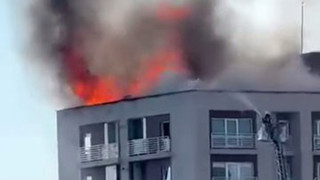 İstanbul'da 15 katlı apartmanda yangın paniği!