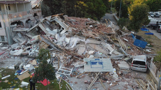 Balıkesir depreminde acı haber gece yarısı geldi