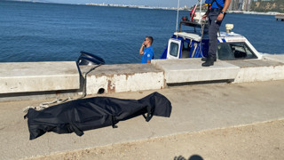 İzmir'de denizden ceset çıktı