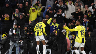 Fenerbahçe'nin yıldız ismi için kıtalararası sürpriz iddia