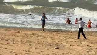 İstanbul'da fırtınada göz göre göre ölüm kamerada!