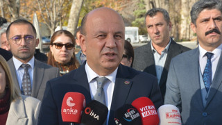 CHP'den istifa edip AK Parti'ye geçeceği iddia edilen belediye başkanından rest