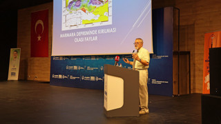 Prof. Dr. Naci Görür, İstanbul'un deprem riski için şehri ikiye böldü