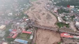Yağmur sele, sel felakete dönüştü: Yüzlerce ölü var, kurtarma helikopteri de düştü!