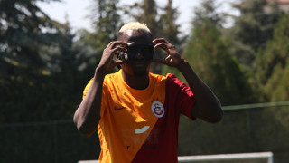 Osimhen Galatasaray'ı ne zaman bırakıp, Eskişehir'e ne zaman imza attı ?