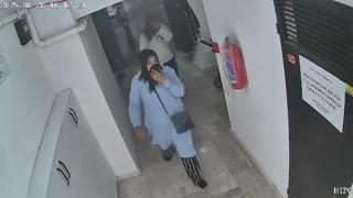 Kadın hırsızlar çetesi güvenlik kamerasında: Misafirliğe gelir gibi girdiler...