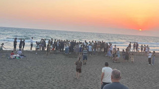Plajda korkunç ölüm: Dalgalarla açığa sürüklenen genç boğuldu