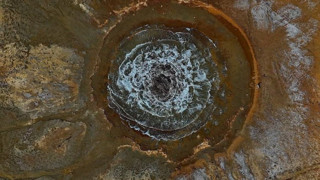 Tuz Gölü'nde gizemli olay! Tam 1 yıldır ansızın ortaya çıkıp, birden yok oluyor!