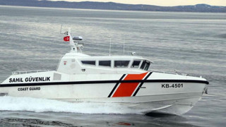 Milas'ta tekne battı: 6 kişi kurtarıldı, 2 çocuk kayıp