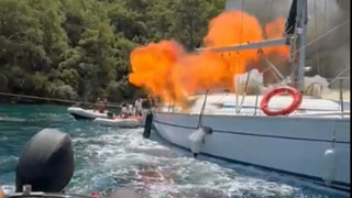 Muğla'da ultra lüks tekne denizde alev topuna döndü