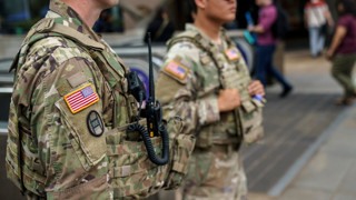 Trump acil durum ilan etmişti; ABD'nin başkentinde ordu sokağa indi