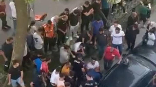 İstanbul'da cinsel taciz şüphelisine linç girişimi kamerada