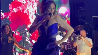 Sadece bir yılda 30 kilo birden veren ünlü şarkıcı ''yok artık'' dedirtti