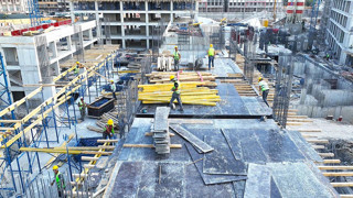 16 bin işçi arı gibi çalışıyor: Deprem konutlarının son hali görüntülendi