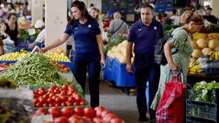 Çarşıda, pazarda ''irili, ufaklı'' dolandırıcılığa suçüstü!