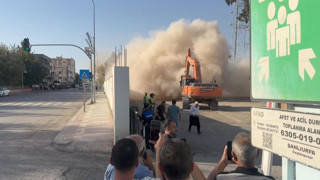 Evlenmek ya da iş isteyenlerin çıktığı yarım asırlık su kulesi yıkıldı