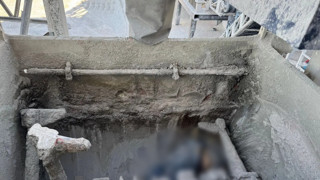 Fabrikada korkunç ölüm: Düştüğü beton mikserinde can verdi